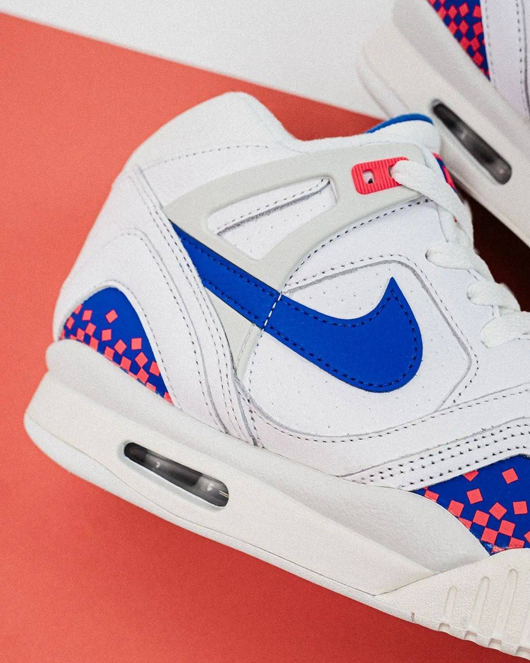 别多年的 Nike 经典鞋型！AG真人a